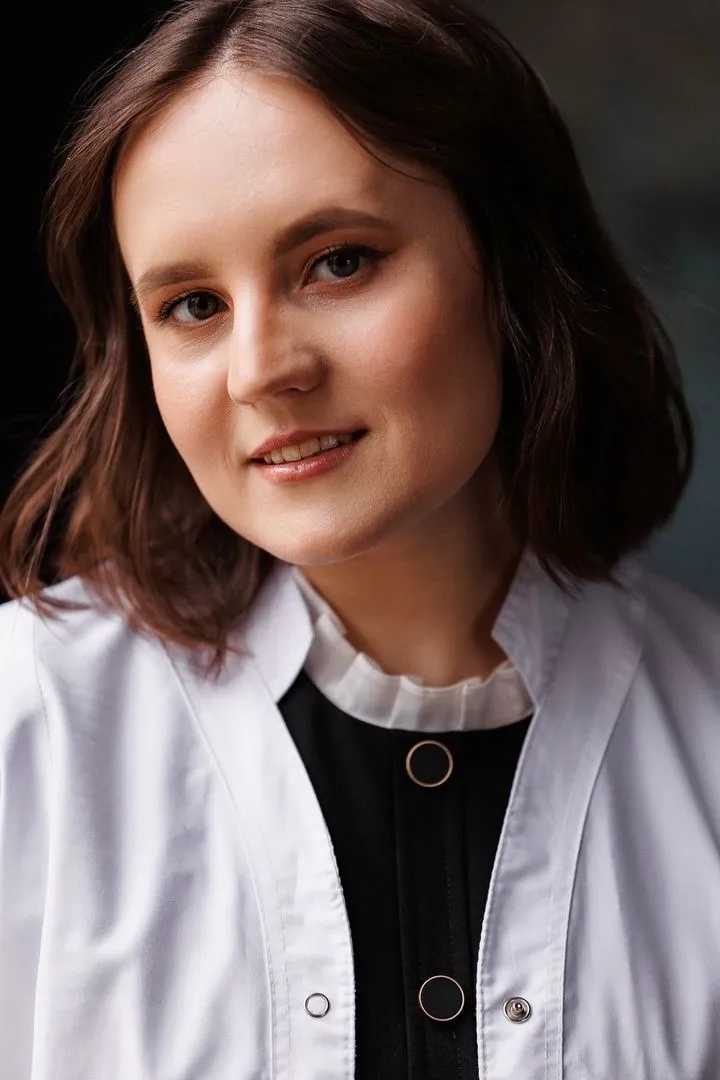 Анна Кравцова